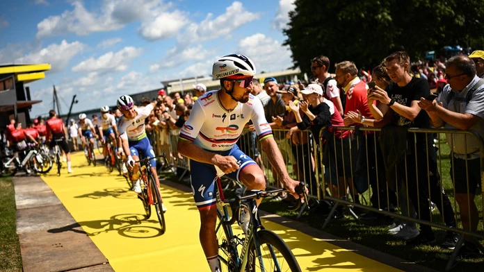 VIDEO: Sagan zaváhal. Počas 5. etapy nezvládol zákrutu a spadol