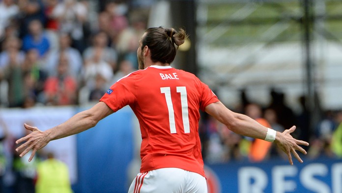 VIDEO: G. Bale mal geniálne priame kopy. Azda najpamätnejší je však jeho netypický šprintérsky súboj