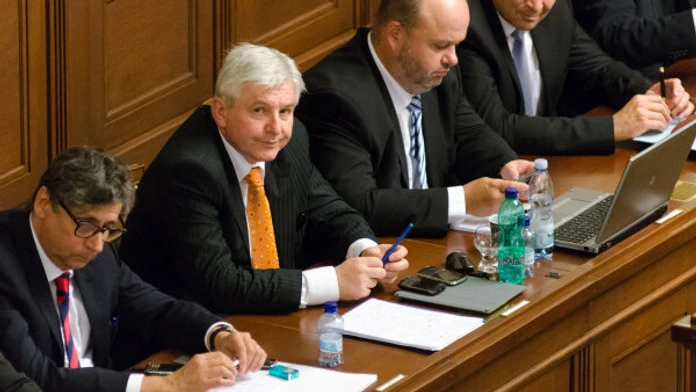 Jíří Rusnok v Poslaneckej snemovni 