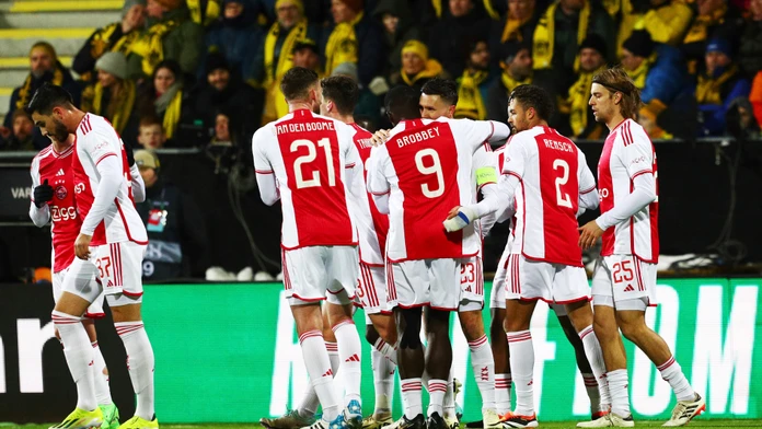 Spoznali sme postupujúcich do osemfinále EKL. Ajax sa prebojoval do ďalšej fázy po góle v predĺžení