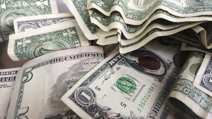 Americké doláre (ilustračná snímka)