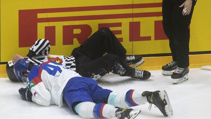 Zrážku prirovnal k stretu s kamiónom. Rozhodca, ktorého knokautoval Takáč, prehovoril