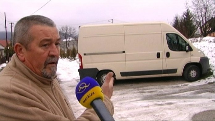 Kupene auto mu zhabali policajti