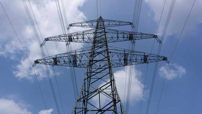 Dobrá správa pre Slovákov. Cena elektriny by sa v budúcom roku nemala výrazne meniť