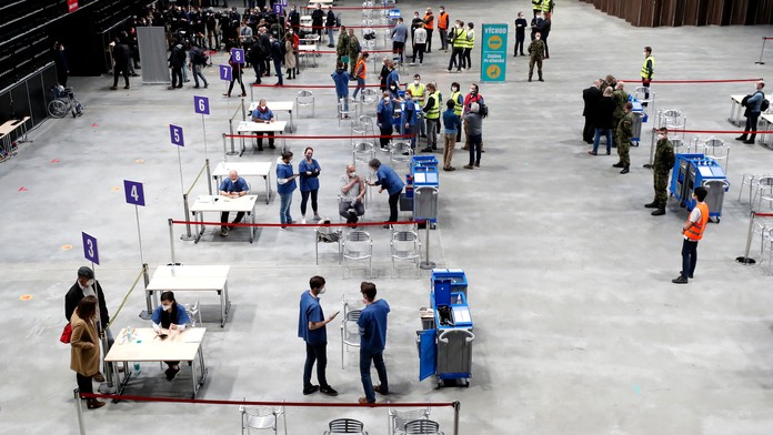 Veľkokapacitné očkovacie centrum v Prahe