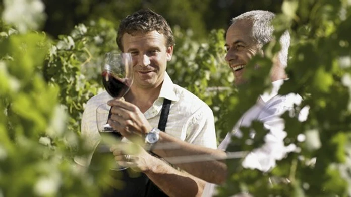 cervene-vino-ma-aj-svoje-udolie.jpg