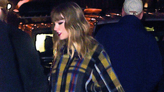 Taylor Swift na verejnosti s priateľom