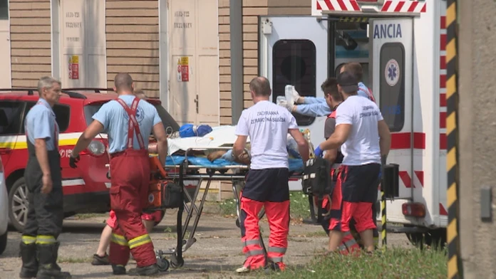 Záchranári muža oživovali asi dve hodiny