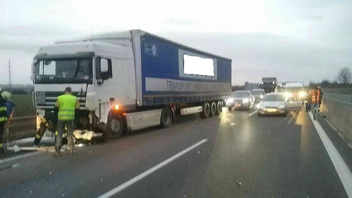 Mladomanželom prišla zaspievať Kristína. 