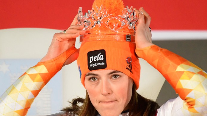 Petra Vlhová si drží korunku Snehovej kráľovnej.