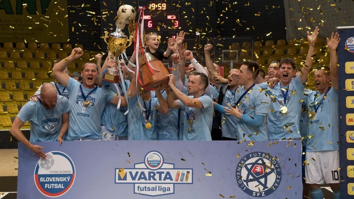 Na snímke majster Slovenska vo futsale ŠK Slovan Bratislava júna 2018 v Bratislave.