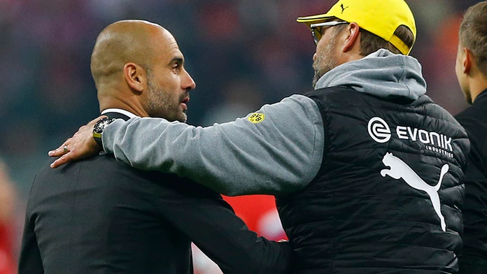 Pep Guardiola a Jürgen Klopp na archívnej snímke.