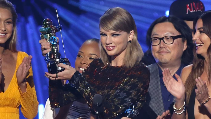 taylor.jpg