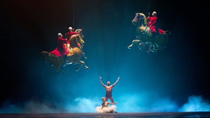 Cirque du Soleil: Vzdialené svety