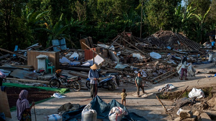 Dotrasy na ostrove Lombok.
