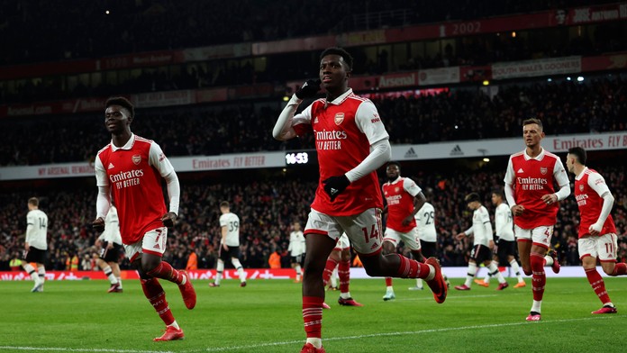 Arsenal schladil červených diablov, Haaland štvrtým hetrikom urval ďalší rekord