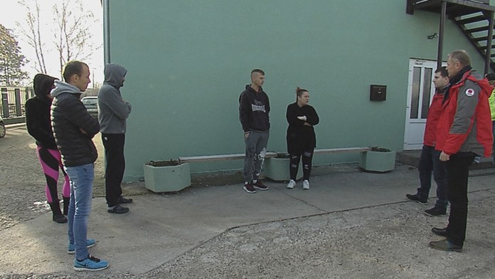 Ocitli sa v núdzi a sú odkázaní na pomoc. 