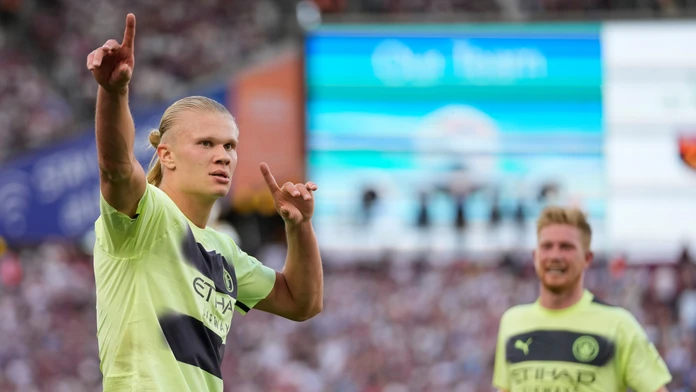 Dvojgólový Haaland rozhodol o triumfe City na pôde West Hamu