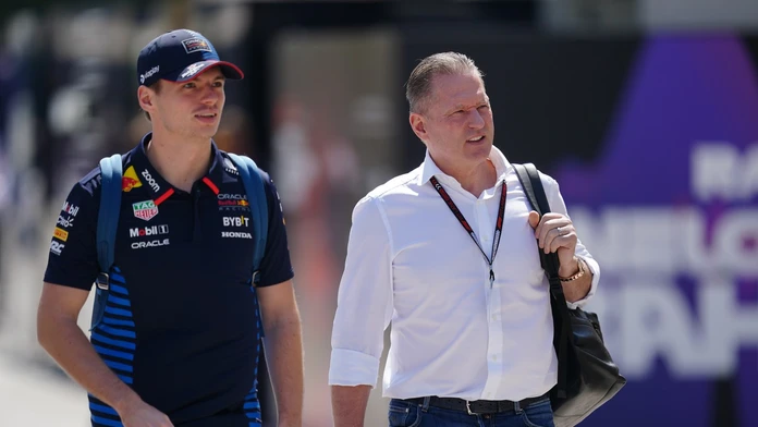 Hrá sa na obeť, ale je to skôr opačne. Ak Red Bull nezmení šéfa, exploduje, varuje Verstappenov otec