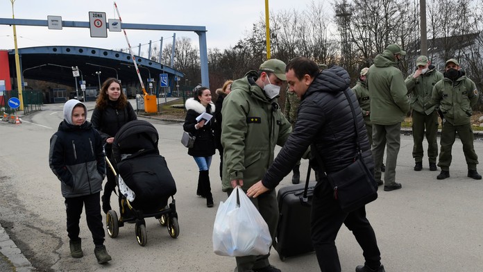 Parlament schválil legislatívny balík, ktorým reaguje na situáciu na Ukrajine