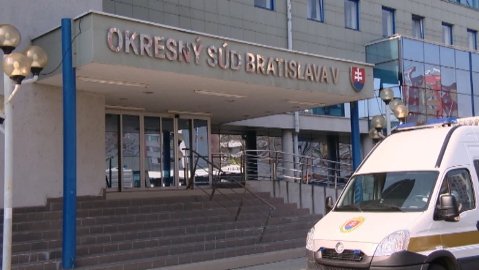 Podnikateľa obvinili