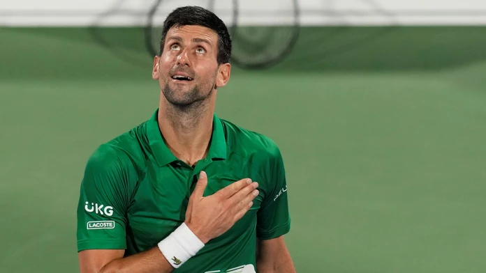 Djokovič nesúhlasí so zákazom štartu Rusov a Bielorusov vo Wimbledone
