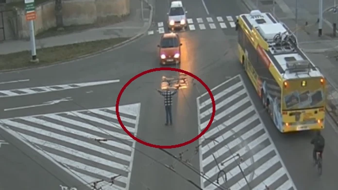 Bez názvu.png