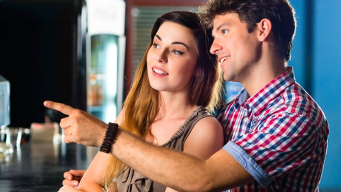 Muž a žena na nákupe - ilustračná snímka - 1