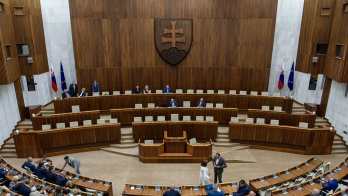 Národná Rada SR.