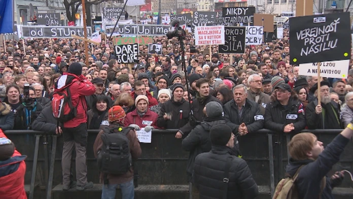 Názory v uliciach sa rôznia. 