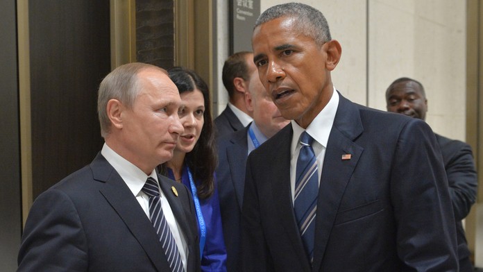 Barack Obama sa rozpráva s Vladimirom Putinom počas summitu G20 v čínskom Chang-čou.