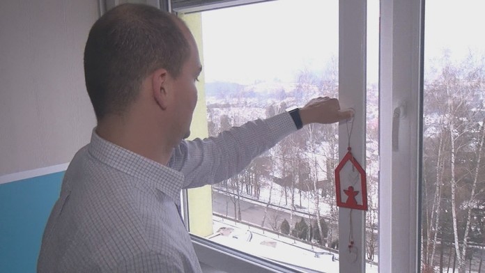 Operný spevák Martin Malachovský prichádza s manželkou, moderátorkou Ivetou Malachovskou. 