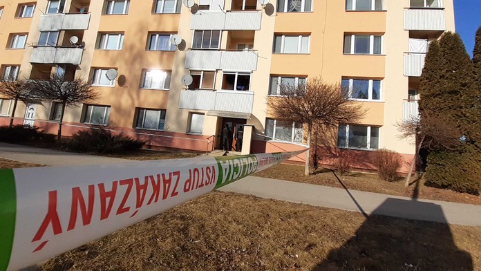 Panelák, kde sa udiala tragédia