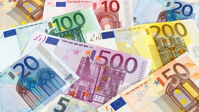 Eurobankovky - ilustračné foto