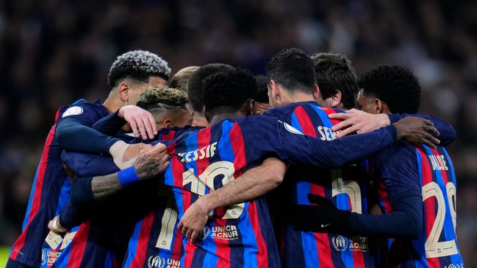 Jordi Alba ratoval pre Barcelonu tri body, Elche vypadne z La Ligy