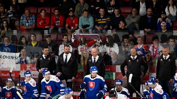 GALÉRIA: Farebné, mnohé so zaujímavými motívmi. Pozrite si hokejové dresy tímov MS