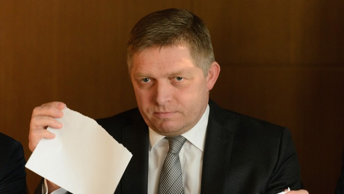 Na snímke predseda vlády SR Robert Fico počas tlačovej konferencie na Mestskom úrade v Zlatých Moravciach.