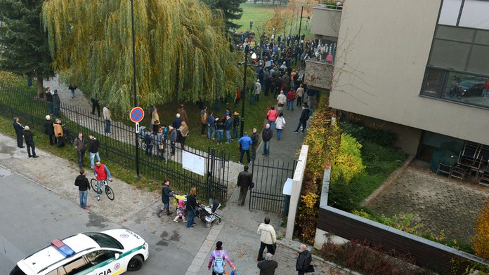 Paškov dom, protest proti CT.