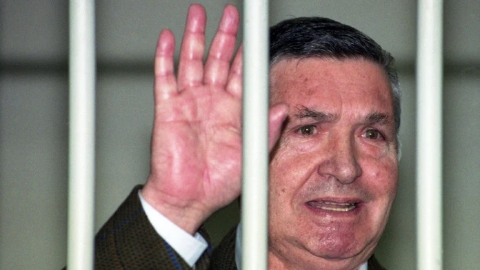 Bývalý mafiánsky bosa Salvatore "Toto" Riina na archívnej snímka z 29. apríla 1993.