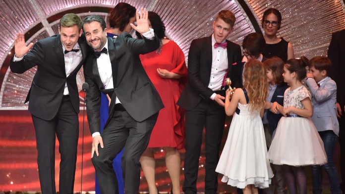 Úplatok pre porotu. Pomôže Zuzke jej ručná práca.mp4