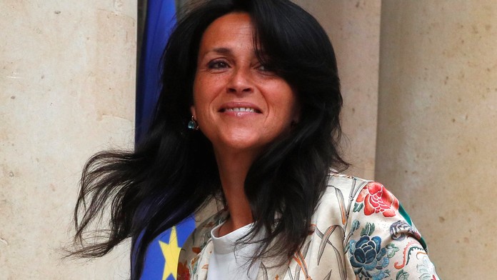 Francúzsku štátnu tajomníčku vyšetrujú pre obvinenia zo znásilnenia