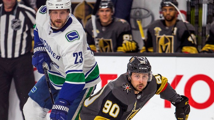 Slovenský útočník Vegas Tomáš Tatar.