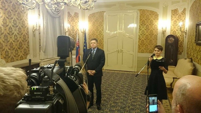 Premiér Robert Fico po rokovaní o zostavovaní novej vlády so SNS, Most-Híd a #Sieť.