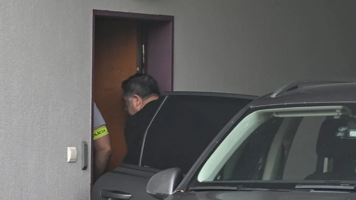 Advokát František Polák zostáva stíhaný na slobode. Rozhodol o tom Najvyšší súd