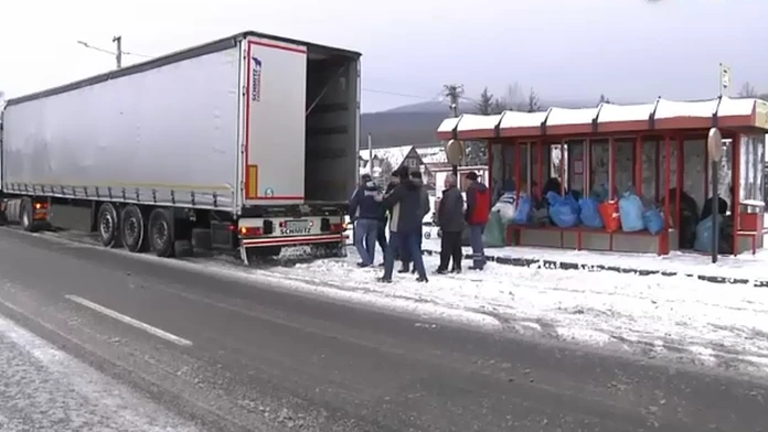 Slováci posielajú na Ukrajinu konvoj