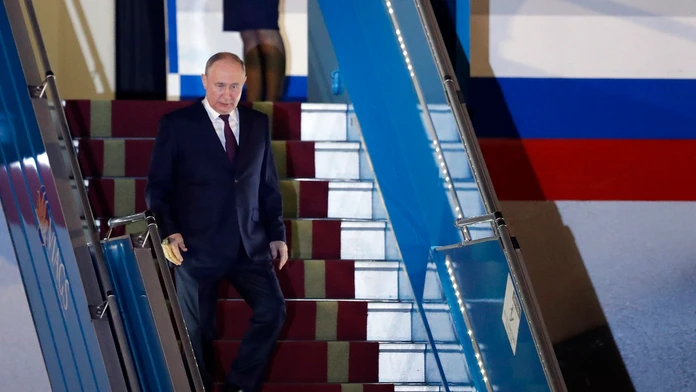 Putin prvýkrát od vydania zatykača riskne návštevu krajiny, ktorá je členom ICC. Rusko sa spolieha na dobré vzťahy