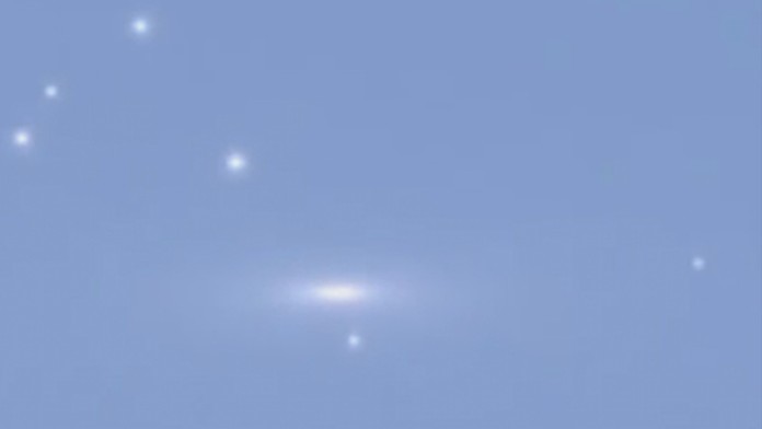 19ke_ufo_ako_ofajc[0]_TFF.xferweb_jpg_bez_watermarku_1.jpg
