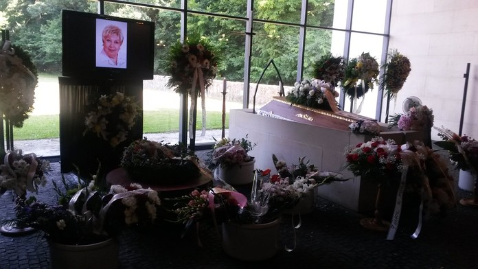 Posledná rozlúčka s prvou dámou slovenského humuru Magdou Pavelekovou