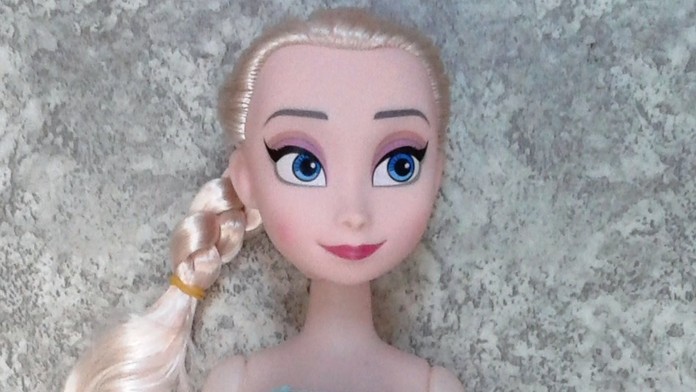 Bábika Frozen doll
