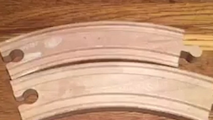 32F7AEFE00000578-3529817-image-m-53_1460112643208.jpg